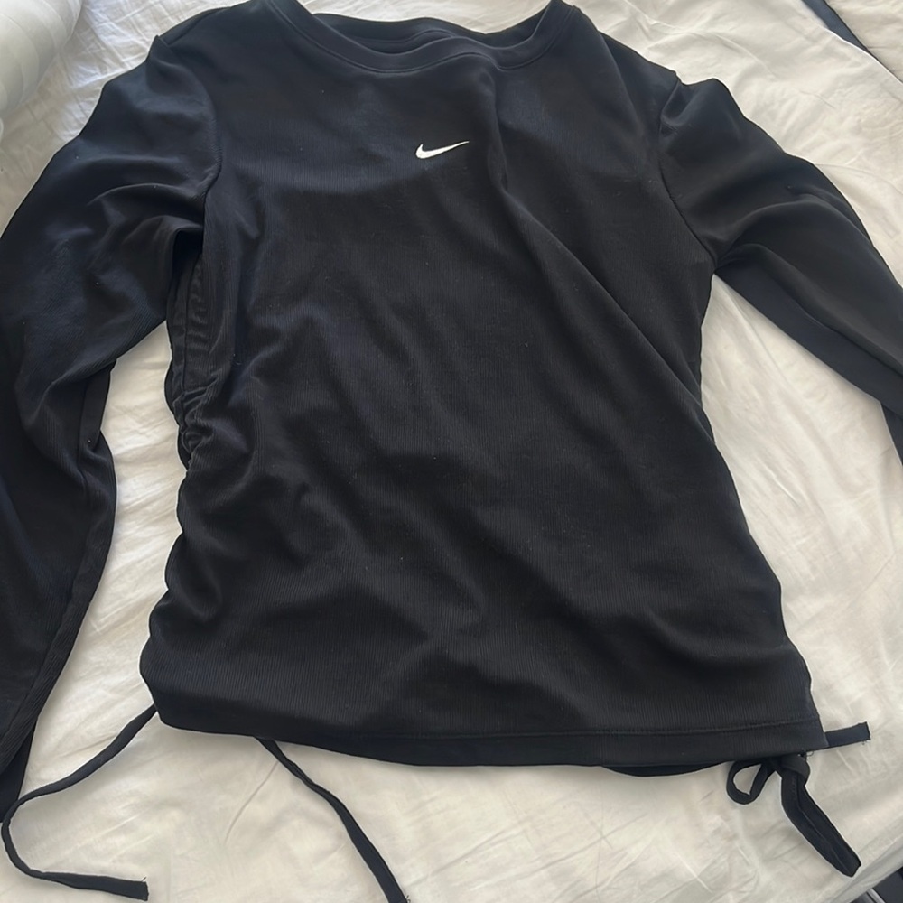 Nike tshirt with ties